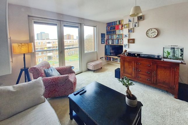 Flat 301,, Orchard Plaza, Dorset photo 3