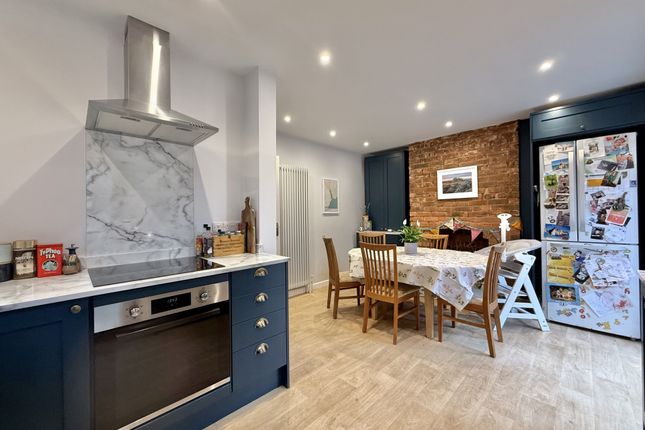 39, Cowick Hill, Exeter photo 4