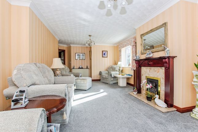 73, Garnsgate Road, Spalding photo 2