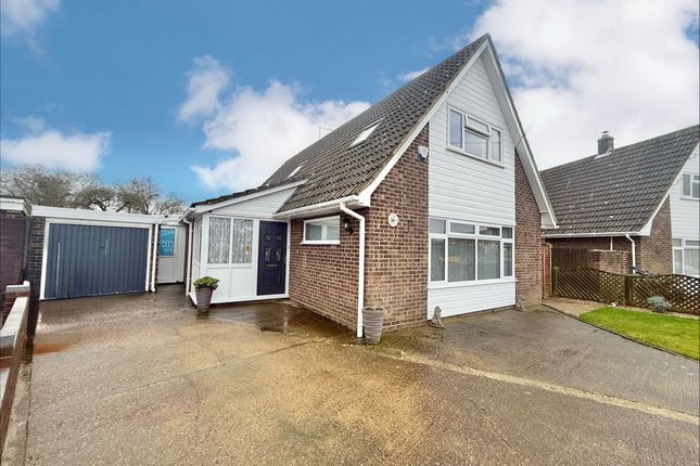 21, Poplar Drive, Great Yarmouth photo 2