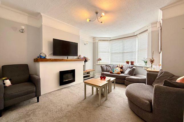 17, Phillip Road, Folkestone photo 2