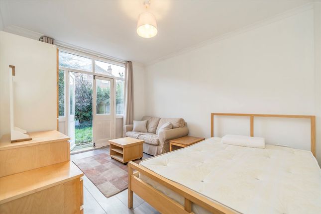 Sotheby Road, London photo 2