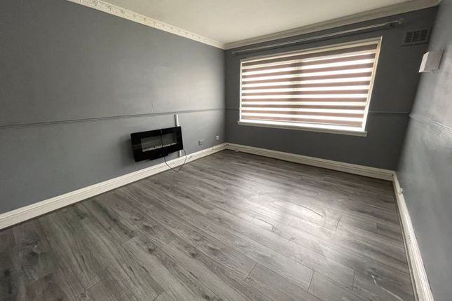 Flat 1/2, 10, Rothes Drive, Glasgow photo 2