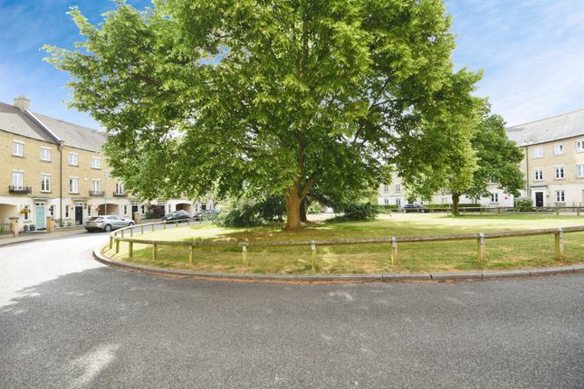 76, Mary Ruck Way, Braintree photo 2