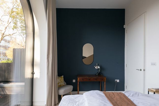 6 Arco Walk Highgate Road, London photo 4