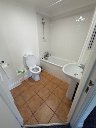 Flat 6, 17 Sea Road, Boscombe photo 4