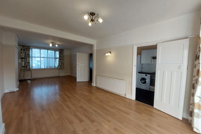 Semi-detached house to rent in Chanctonbury Way, Woodside Park, London