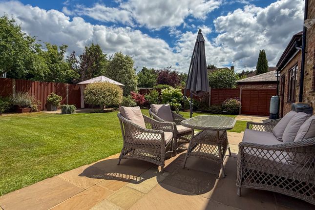 4, Epping Way, Berkshire photo 2