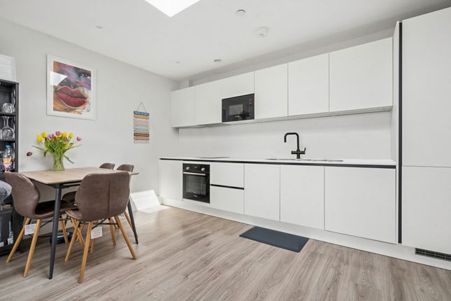 49, Malt Works Apartments, 281 Field End Road, Ruislip photo 4