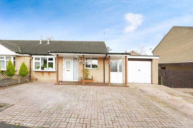 Thumbnail Bungalow for sale in Leconfield Road, Lincoln