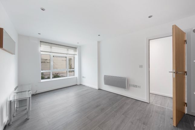 5 Welland Street, Greater London photo 2