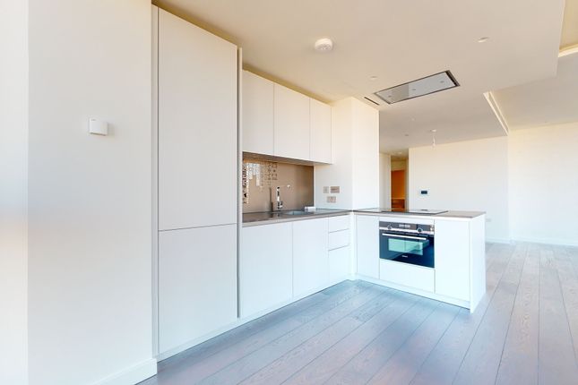 Flat for sale in Parry St, London
