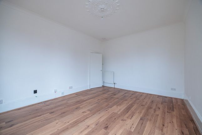 Flat 2/l, 60, Main Street, Dundee photo 4