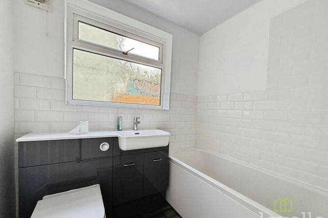 95, Sandsfield Lane, Lincoln photo 5