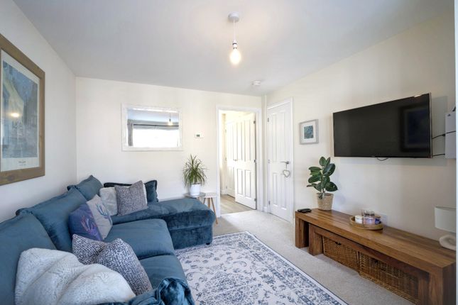 8, Tarradale Place, Inverness photo 4