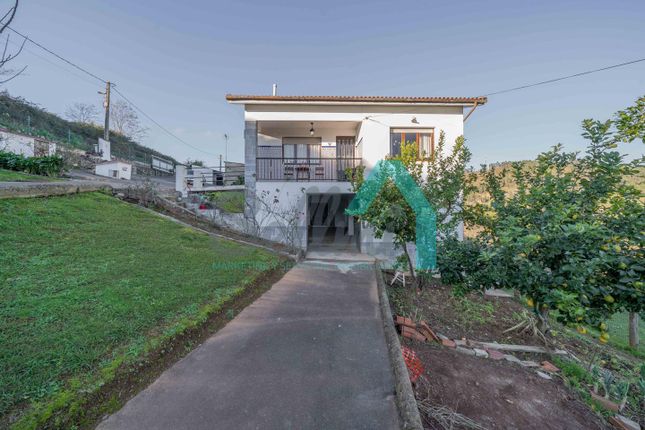 Villa for sale in Calle Los Carbayinos 33126, Soto Del Barco, Asturias
