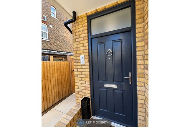 Flat, Nicoll Road, London photo 4
