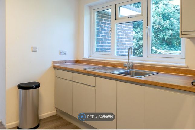 Harefield Close, Exeter photo 4