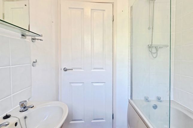 13, Cambridge photo 2