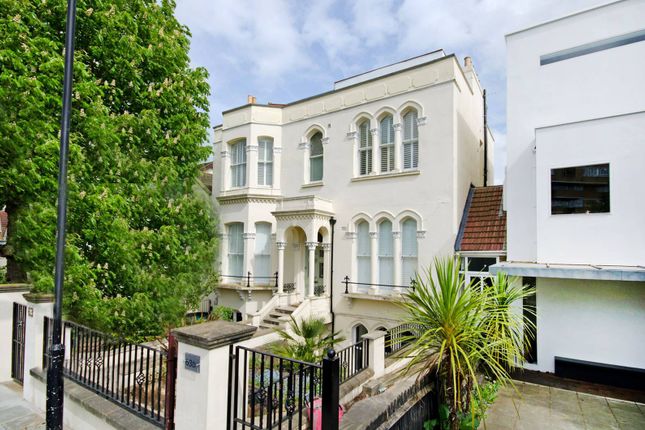 Thumbnail Flat to rent in Overhill Road, East Dulwich, London