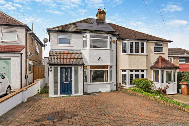 Semi-detached house to rent in Vivian Close, Watford