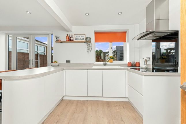 Windermere Road, Castleford photo 3
