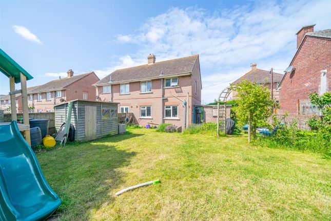 77, Hillbourne Road, Weymouth photo 3