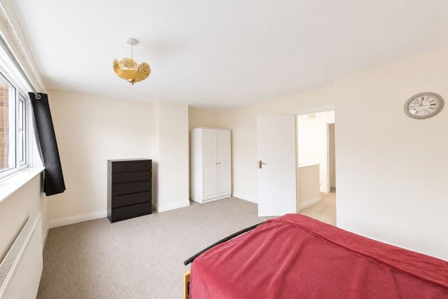 38, Wilton Avenue, SOUTHAMPTON photo 5