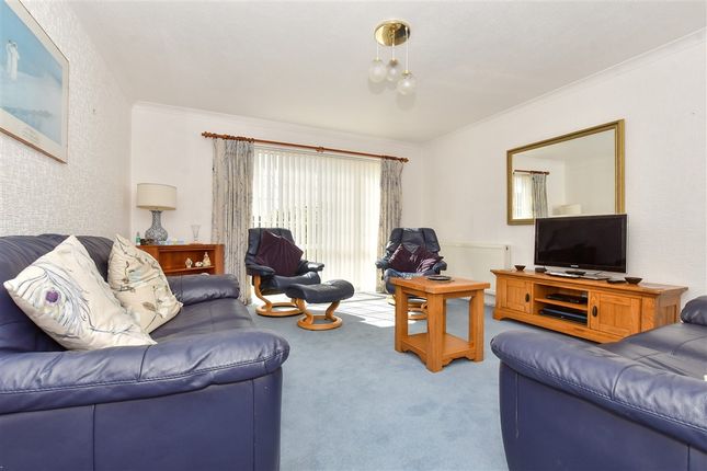 Farm Lane Sholden, Deal photo 4