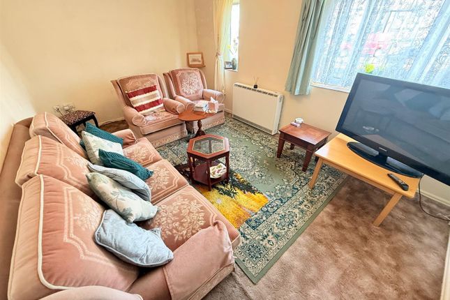3, Trafalgar Court, Great Yarmouth photo 2