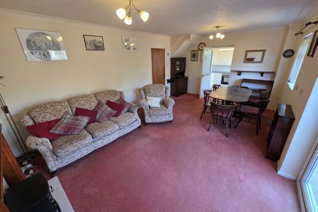 5, Tyr-Common, Abergavenny photo 2