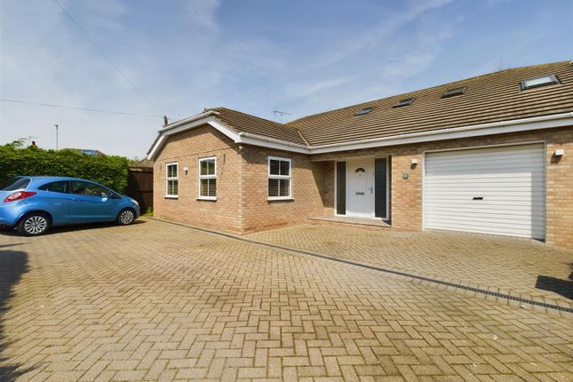 Thumbnail Detached house for sale in Swallow Avenue, Skellingthorpe, Lincoln