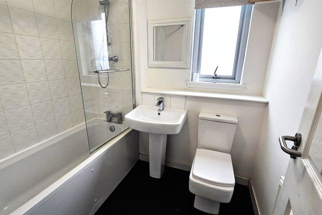 112, Raploch Road, Stirling photo 4