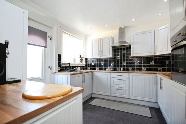 3, Brayton Walk, Leeds photo 4