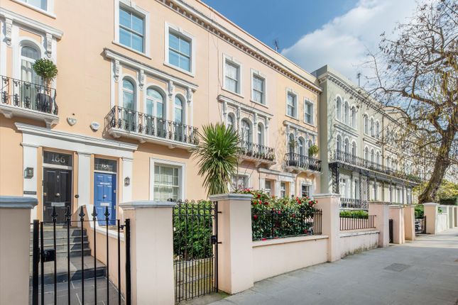 Thumbnail Terraced house for sale in Kensington Park Road, London