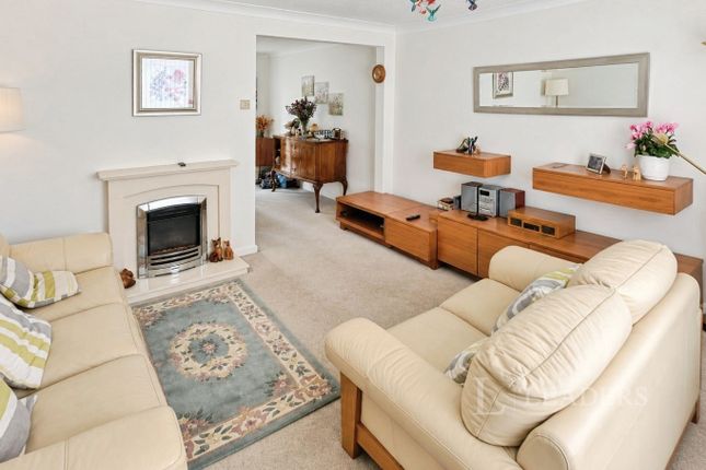 Carsington Crescent, Derby photo 2