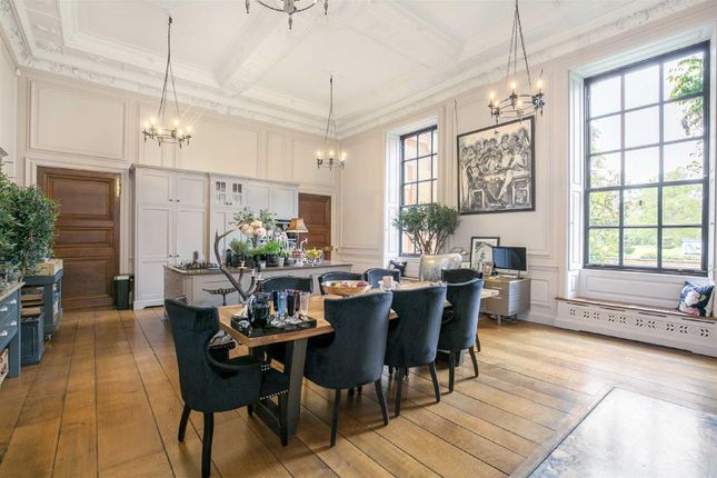 West Wing, 18, The Mansion, Hertford photo 3