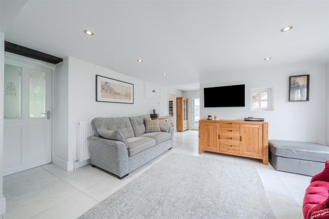 Open Plan Living_-13.Jpg