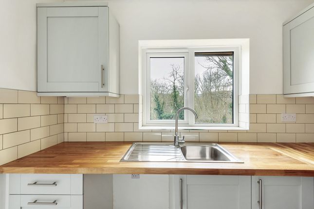 30 Timbermill Court, Haslemere photo 4