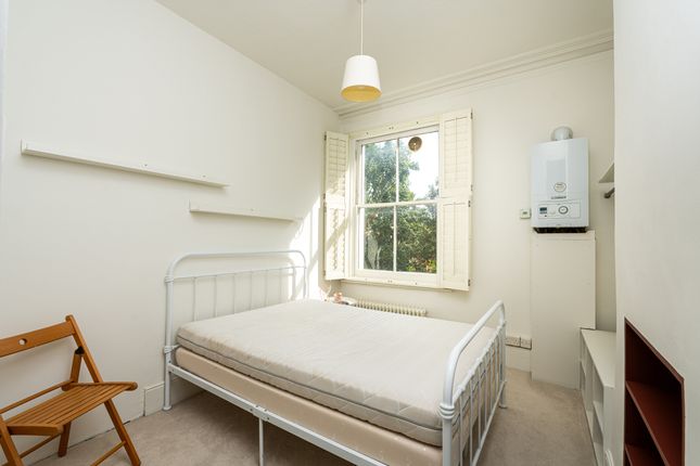 240, Evering Road, London photo 4