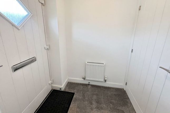 9, Keegan Drive, Manchester photo 2