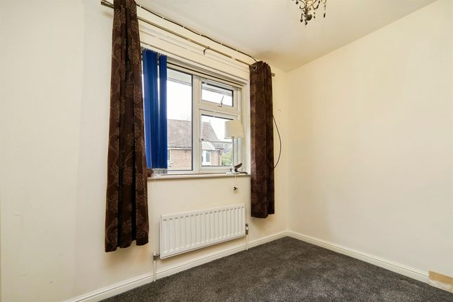 Dominion Close, LEEDS photo 3