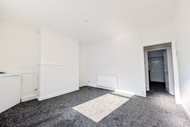 35 Arundel Street, Wigan photo 2