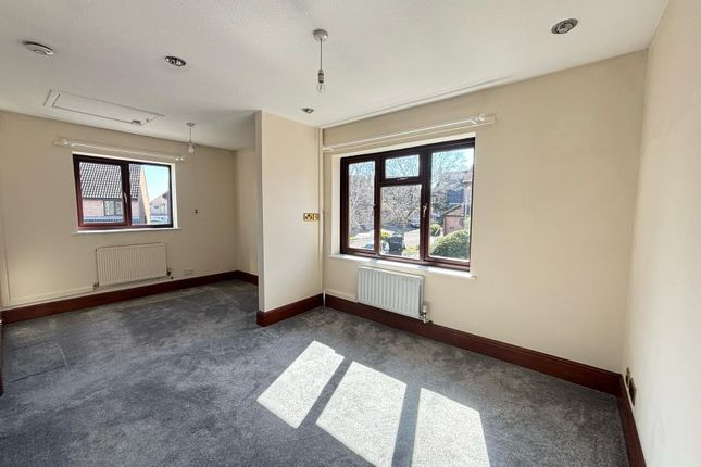17, Bicknell Gardens, Yeovil photo 3