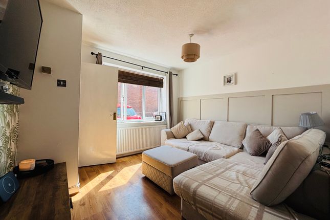 4, Hurrell Road, Great Yarmouth photo 5
