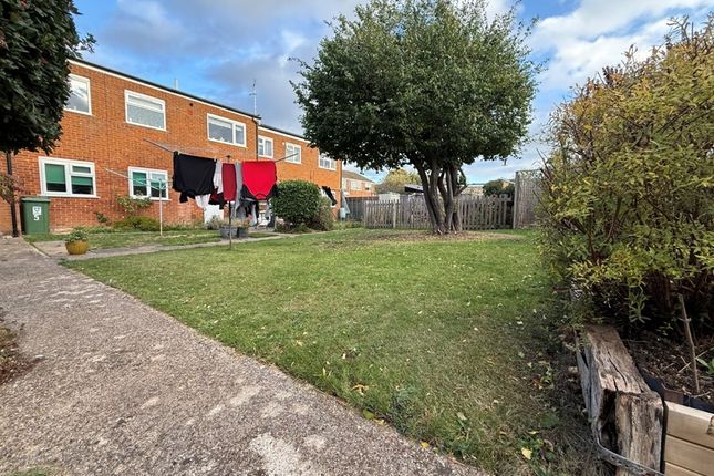 Verney Close, TRING photo 5