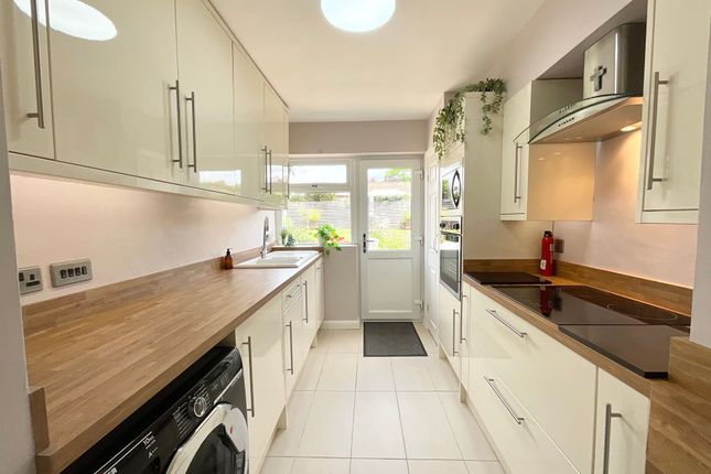 45 Wenger Crescent, Stoke-On-Trent photo 3