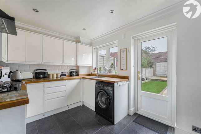 10, Pilgrims View, Kent photo 5
