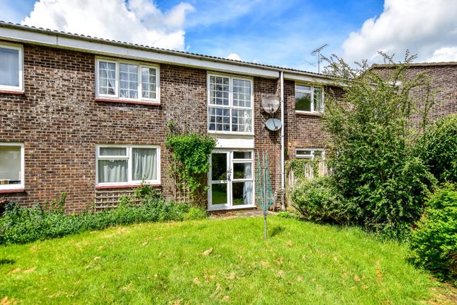 Flat for sale in Croft Close, Chipperfield, Kings Langley