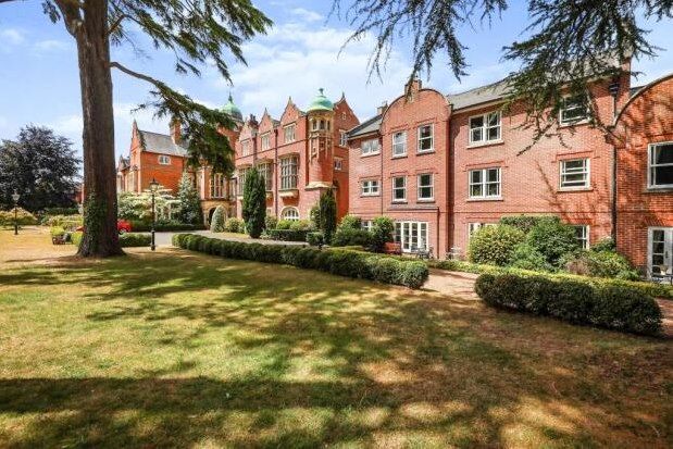 Thumbnail Flat to rent in Pengilly House, Guildford